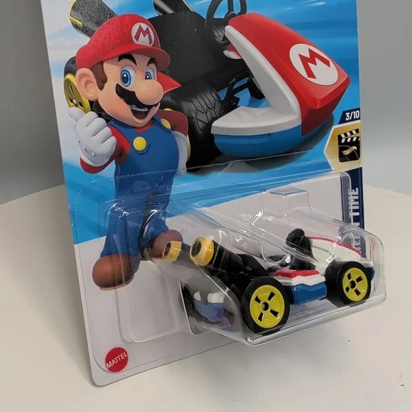 Hot Wheels Mario Kart Standard Kart Toy - Blue, Red, White, Black - Picture 5 of 12